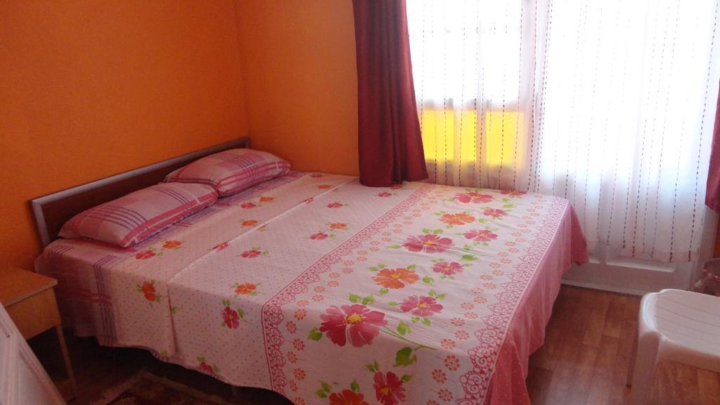 Eysan Pansiyon Akçay Phòng bức ảnh