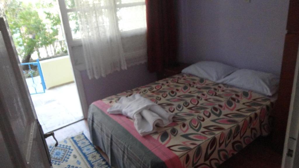 Eysan Pansiyon Akçay Phòng bức ảnh